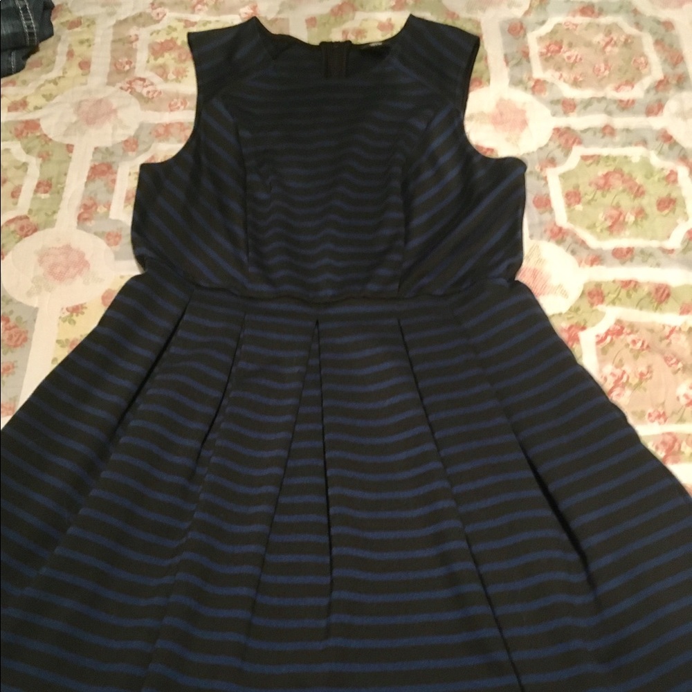 Stripped dress